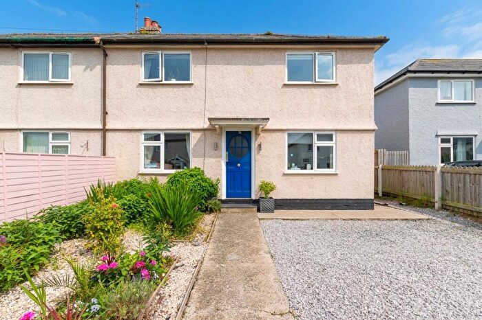 3 Bedroom Semi-Detached House For Sale In Mona Road, Conwy, LL32