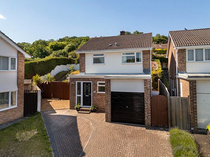 3 Bedroom Detached House For Sale In Hillside Gardens, Weston-super-Mare - Milton Hillside, BS22