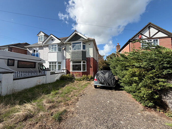2 Bedroom Semi Detached House For Sale In Hunt Road, Oakdale, Poole, BH15