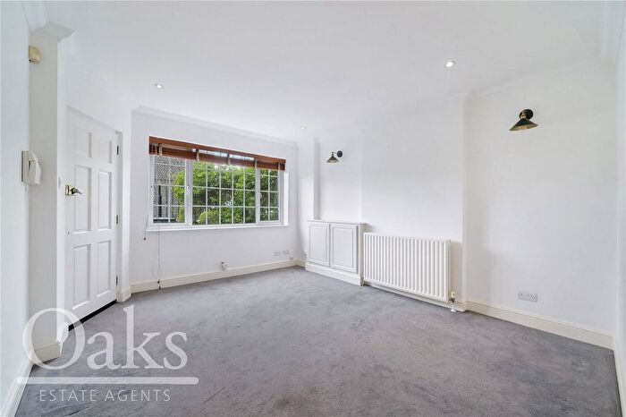 1 Bedroom Flat To Rent In Albert Road, South Norwood, SE25