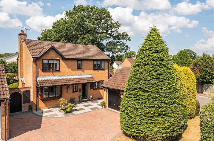 4 Bedroom Detached House For Sale In Webbers Way, Willand, Cullompton, EX15
