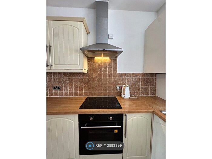 3 Bedroom Terraced House To Rent In Deane Church Lane, Bolton, BL3
