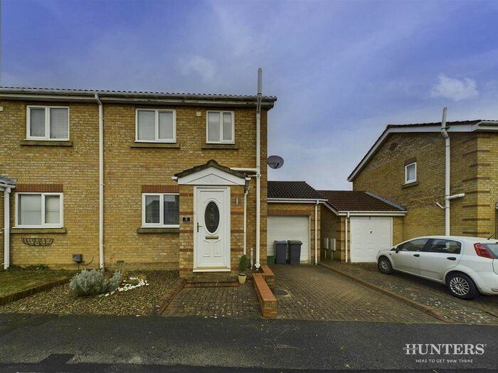 2 Bedroom Semi-Detached House For Sale In Ponthead Mews, Leadgate, Consett, DH8