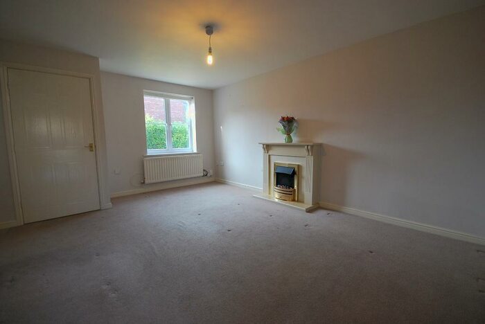 3 Bedroom Semi-Detached House To Rent In Hampden Road, Sale, Manchester, M33