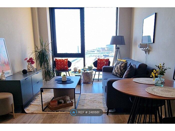 1 Bedroom Flat To Rent In Park Central, Liverpool, L3