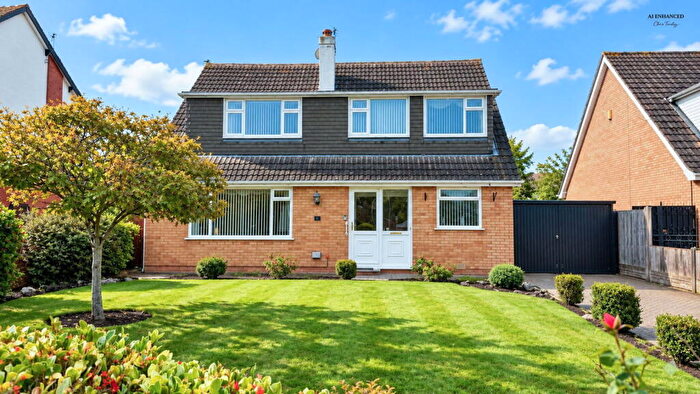 3 Bedroom Detached House For Sale In Trafalgar Road, Birkdale, PR8