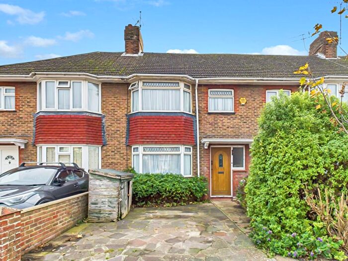 3 Bedroom Terraced House For Sale In Guildford Road, Worthing, BN14
