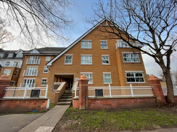2 Bedroom Flat To Rent In Stag Heights, Stag Lane, Buckhurst Hill, Essex, IG9