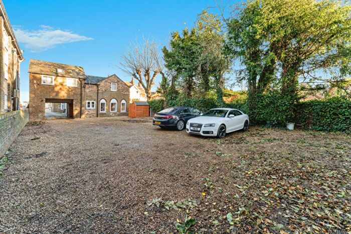 6 Bedroom Detached House For Sale In Park Street, Chatteris, Cambridgeshire, PE16