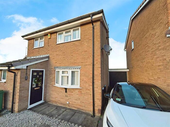 4 Bedroom Detached House For Sale In Crosby Close, Forest Town, Mansfield, NG19