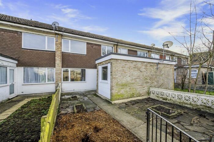 4 Bedroom Terraced House To Rent In Ormonde Avenue, Epsom, KT19