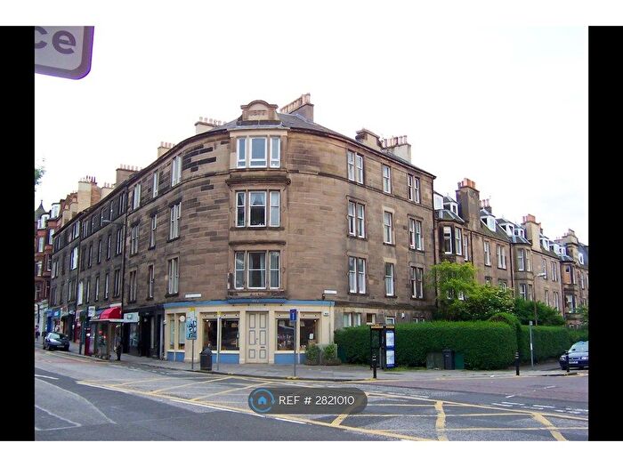 3 Bedroom Flat To Rent In Morningside Road, Edinburgh, EH10
