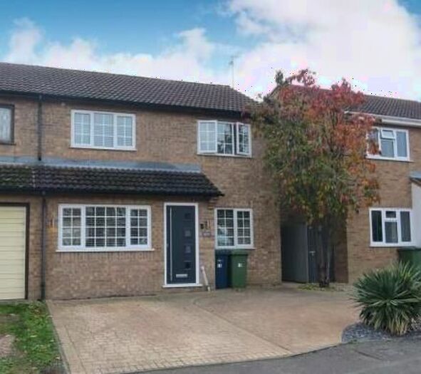 3 Bedroom Semi-Detached House To Rent In Bittern Way, March, PE15
