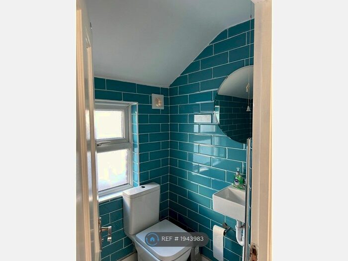 1 Bedroom Flat To Rent In Crofton Park, London, SE23