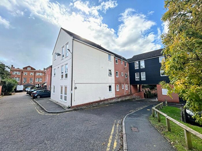 1 Bedroom Flat To Rent In Elizabeth Way, Halstead, CO9