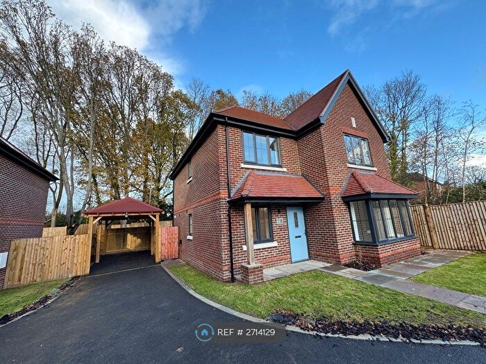 4 Bedroom Detached House To Rent In Hedgerows, Ewhurst, GU6