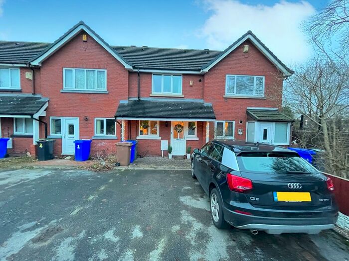 2 Bedroom Terraced House To Rent In Kensington Court, Stoke-On-Trent, Staffordshire, ST4