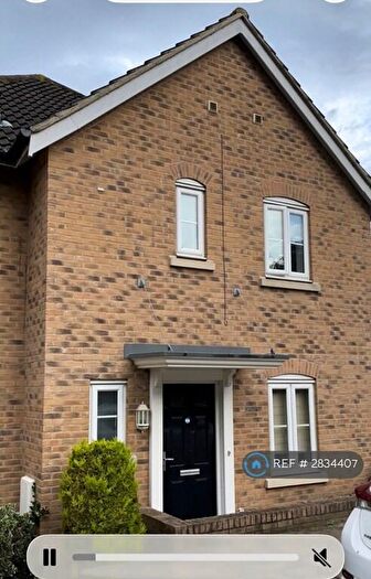 2 Bedroom Semi Detached House To Rent In Horace Road, Rochester, ME2