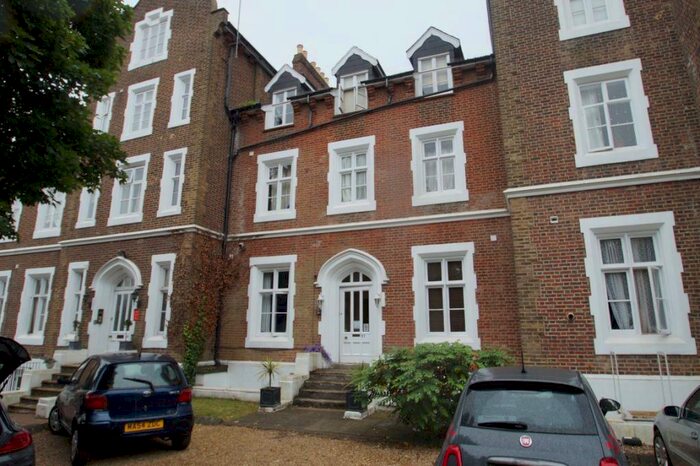 1 Bedroom Flat To Rent In Upton Park, SL1