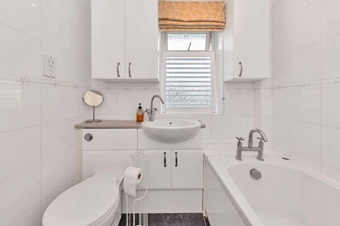 2 Bedroom End Of Terrace House For Sale In Cardiff Place, Bassingbourn, SG8