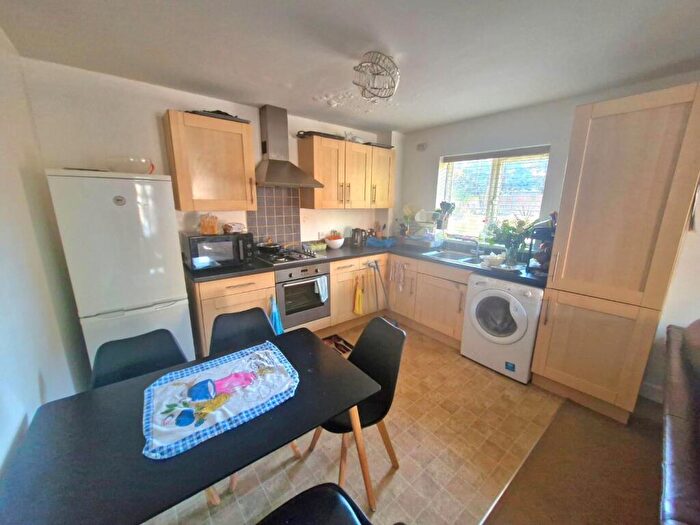 2 Bedroom Apartment To Rent In Main Road, Far Cotton, Northampton, NN4