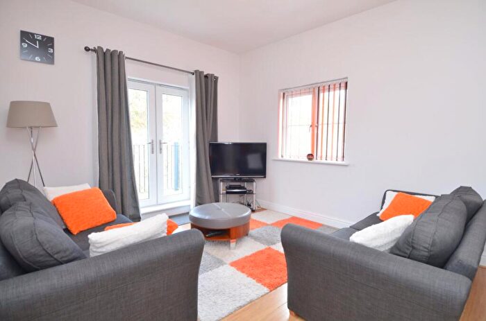 2 Bedroom Apartment To Rent In Freer Crescent, High Wycombe, Buckinghamshire, HP13
