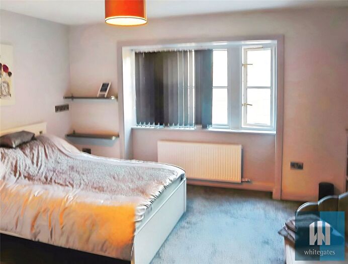 1 Bedroom Flat To Rent In Florences Apartments, Macaulay Street, Huddersfield, HD1