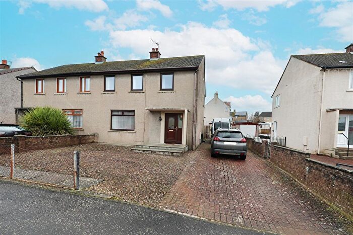 3 Bedroom Semi-Detached House For Sale In Rothes Park, Leslie, Glenrothes, KY6