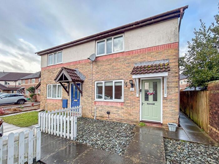 2 Bedroom Terraced House For Sale In Bovil View, Machen, CF83