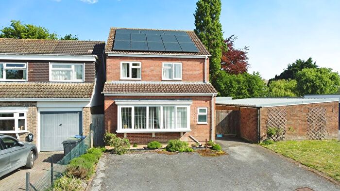 4 Bedroom Detached House For Sale In Webbs Way, Burbage, SN8