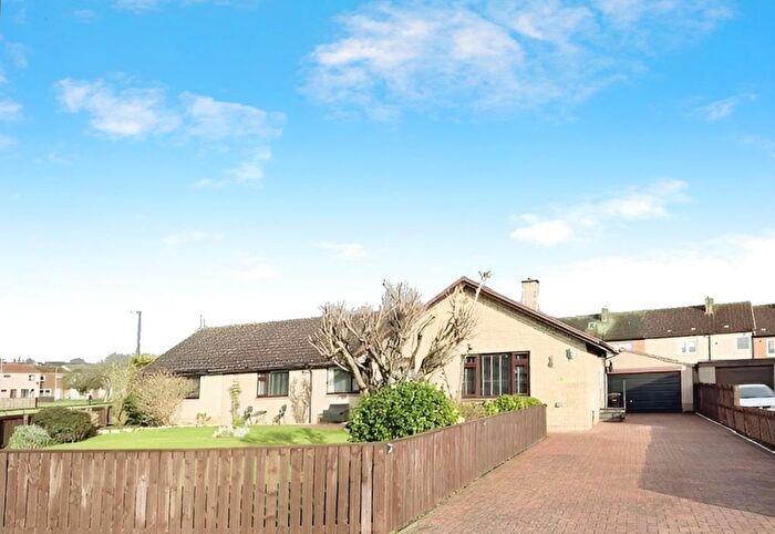 5 Bedroom Detached Bungalow For Sale In Hallfields Place, Kennoway, Leven, KY8
