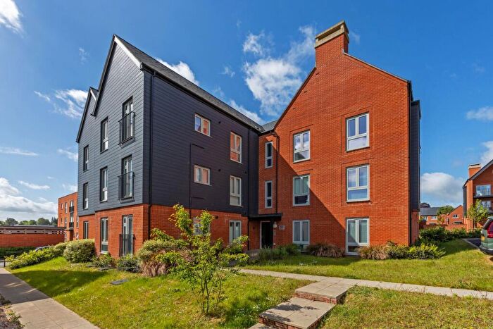 1 Bedroom Flat To Rent In Myler Close, Winchester, SO22