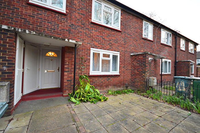 4 Bedroom Terraced House To Rent In David Street, Stratford, E15