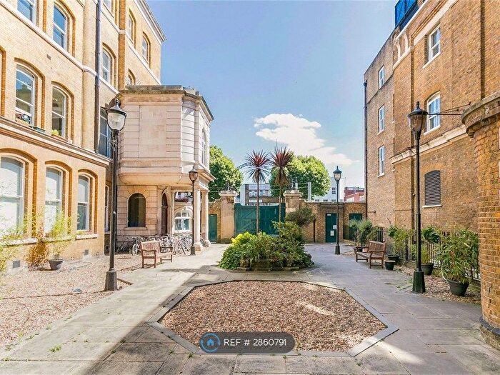 2 Bedroom Flat To Rent In Whitechapel Road, London, E1