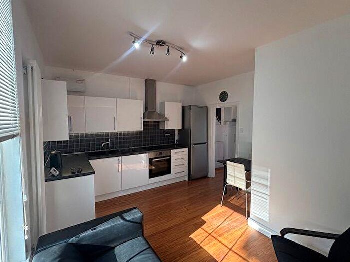 1 Bedroom Flat To Rent In A Glossop Road Sheffield, S10
