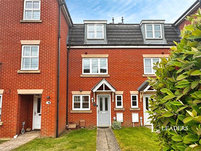 4 Bedroom House To Rent In Terry Gardens, Kesgrave, Ipswich, IP5