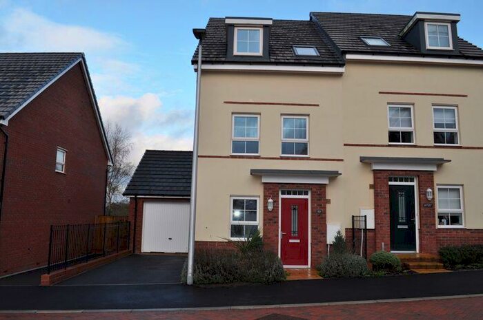 3 Bedroom Semi-Detached House To Rent In Pinhoe, Exeter, EX1