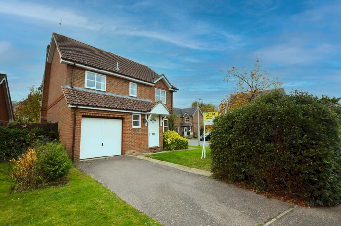 4 Bedroom Detached House To Rent In Timpsons Row, Olney, MK46