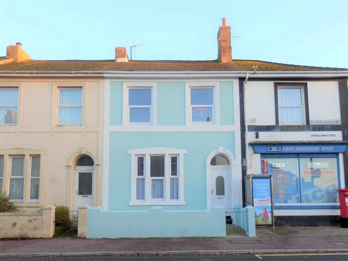 2 Bedroom Flat To Rent In St. Marychurch Road, Torquay, TQ1