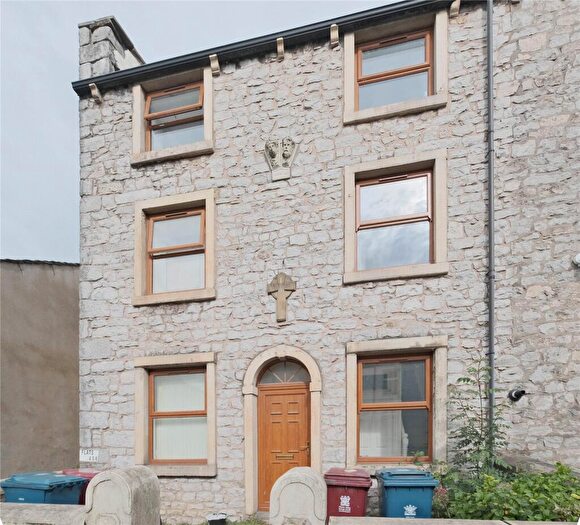 1 Bedroom Apartment To Rent In Whalley Road, Clitheroe, Lancashire, BB7