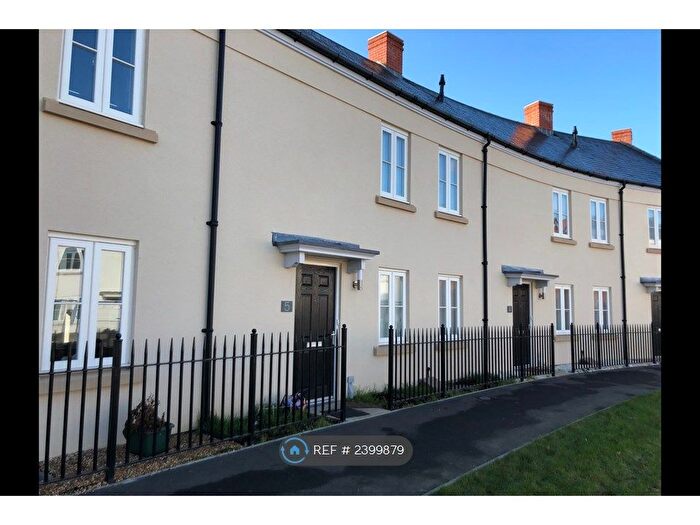 2 Bedroom Terraced House To Rent In Crispins Crescent, Waterlooville, PO7