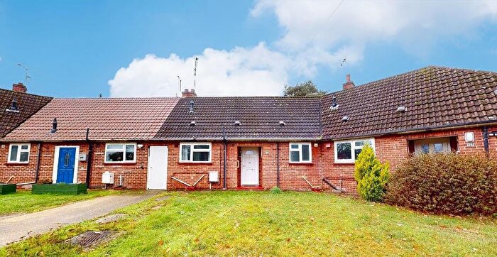 1 Bedroom Property For Sale In Stephens Firs, Mortimer, Reading, Berkshire, RG7