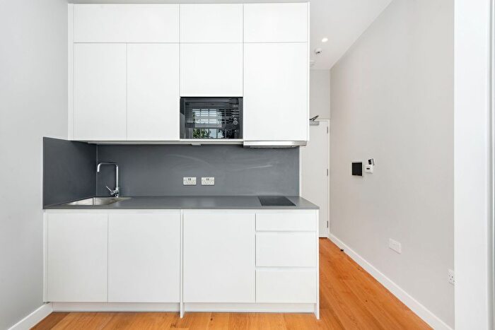 Studio To Rent In Wedderburn Road, London, NW3