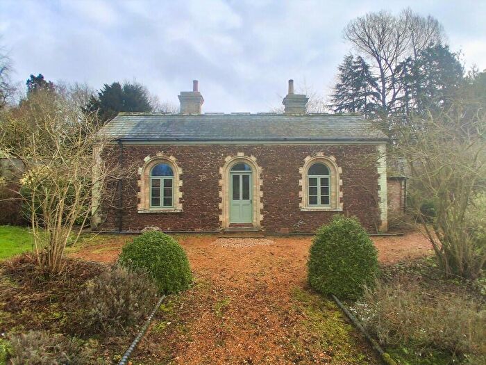 3 Bedroom Detached Bungalow To Rent In Ryston, PE38