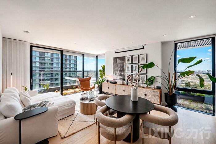 2 Bedroom Flat For Sale In Wards Place, Canary Wharf, E14