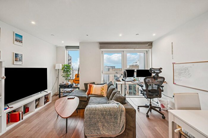 1 Bedroom Flat To Rent In Witham House, Enterprise Way, SW18