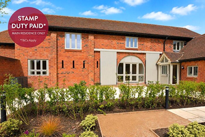 3 Bedroom House For Sale In The Courtyard, Wisley Lane, Wisley, GU23