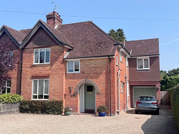 4 Bedroom Semi-Detached House For Sale In Andover Road, Newbury, RG14