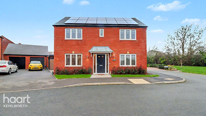 4 Bedroom Detached House For Sale In Kensington Close, Stratford-Upon-Avon, CV37