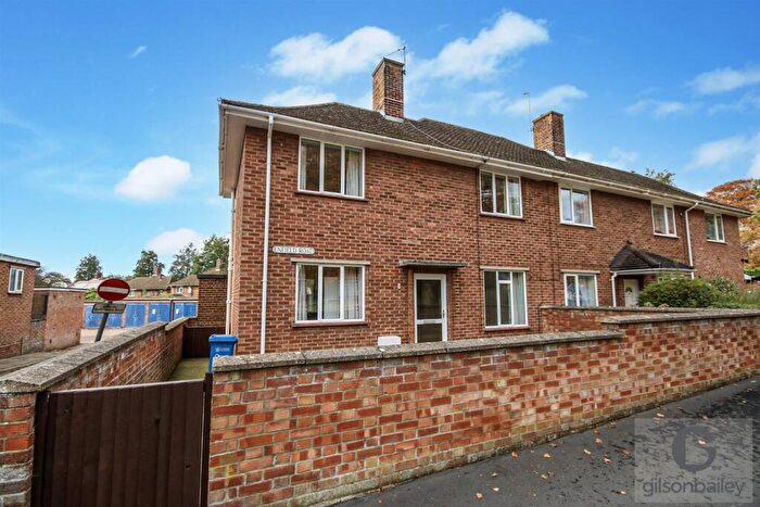 3 Bedroom Semi Detached House For Sale In Enfield Road, Norwich, NR5